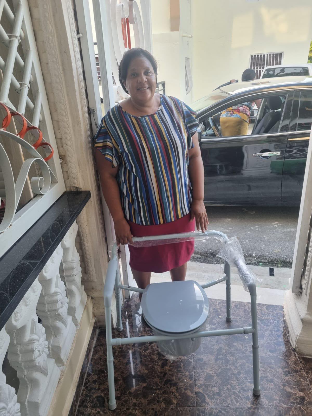 Commode chair delivered at home